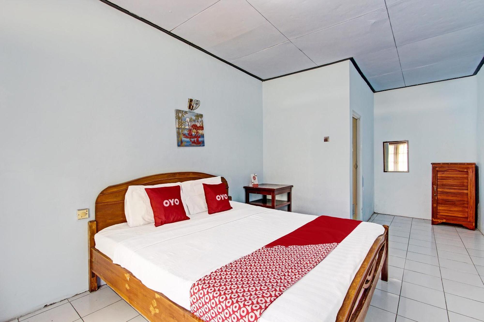 Capital O 91644 Loka Hause Hotel Salatiga Exterior photo